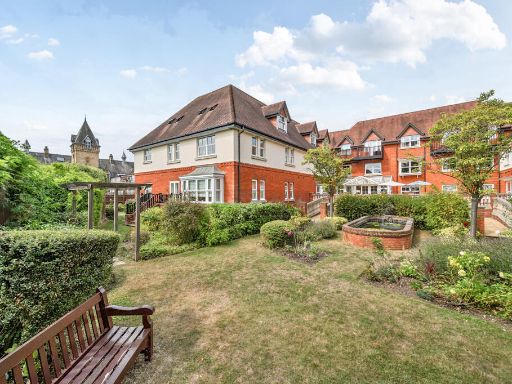 Similar property image