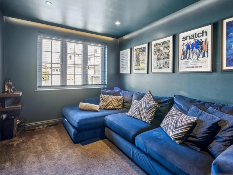 property Compatible Images}