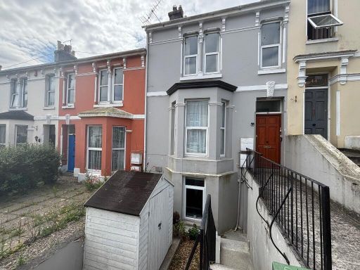 Similar property image