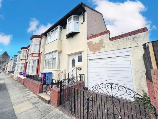 Similar property image