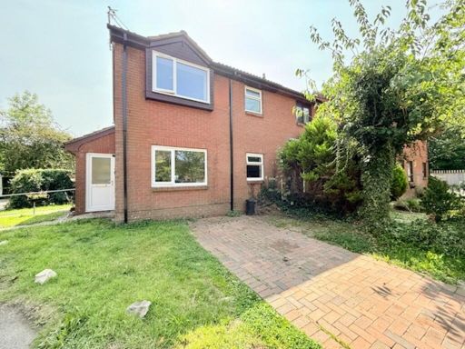 Similar property image