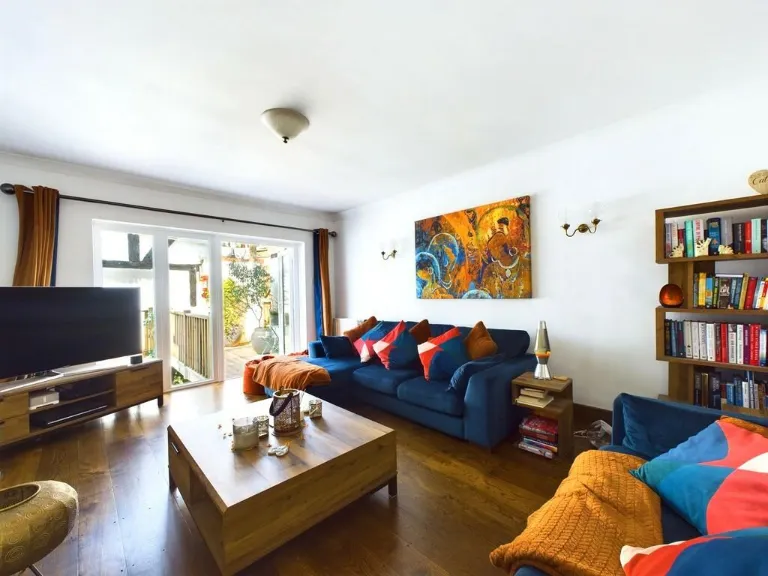property Compatible Images}