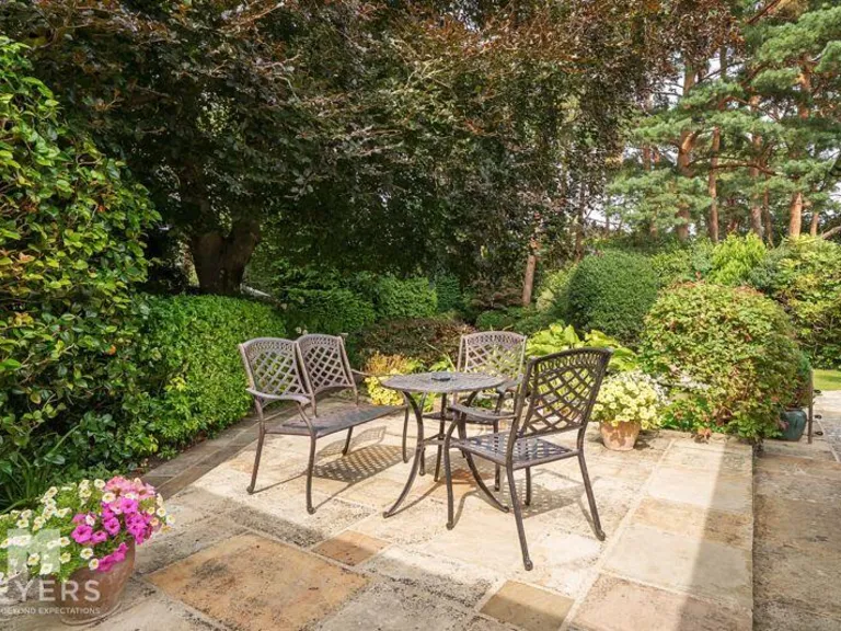 property Compatible Images}