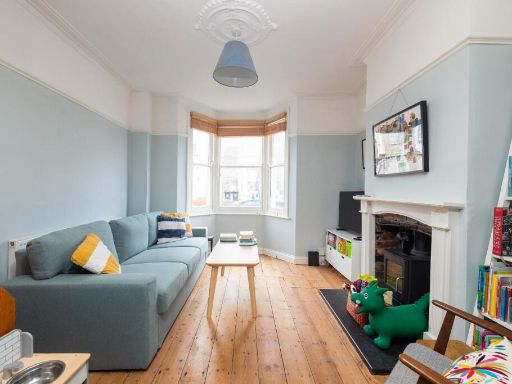 Similar property image