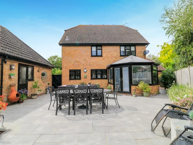 property Compatible Images}
