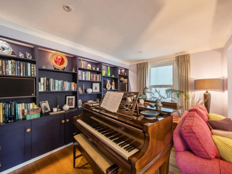 property Compatible Images}