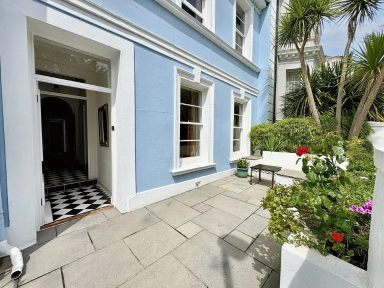 property Compatible Images}