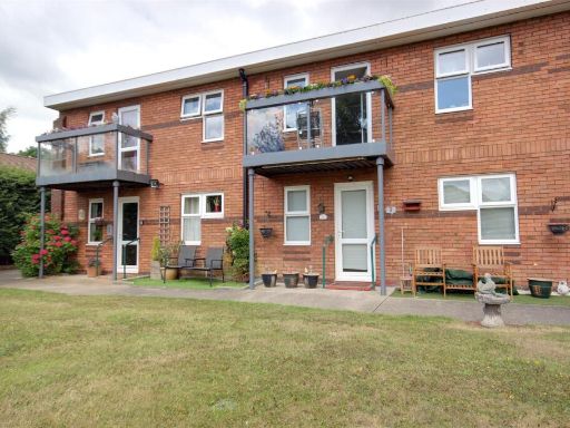 Similar property image