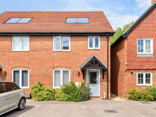 Similar property image