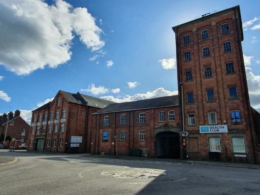 Similar property image