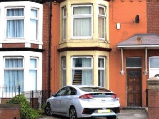 Similar property image