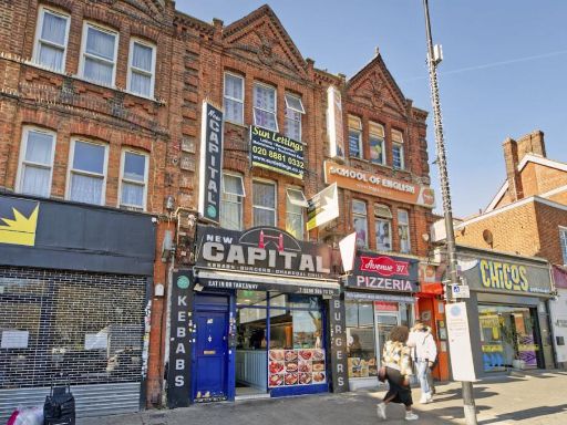 Similar property image