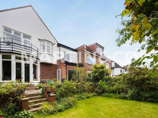 Similar property image