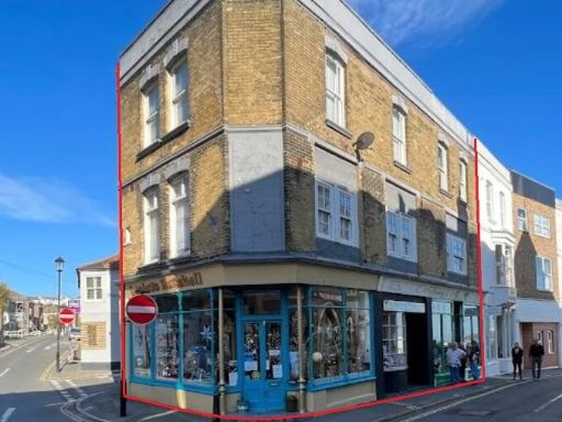 Similar property image