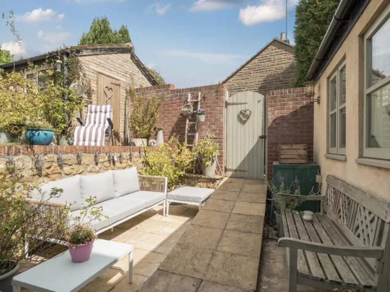 property Compatible Images}