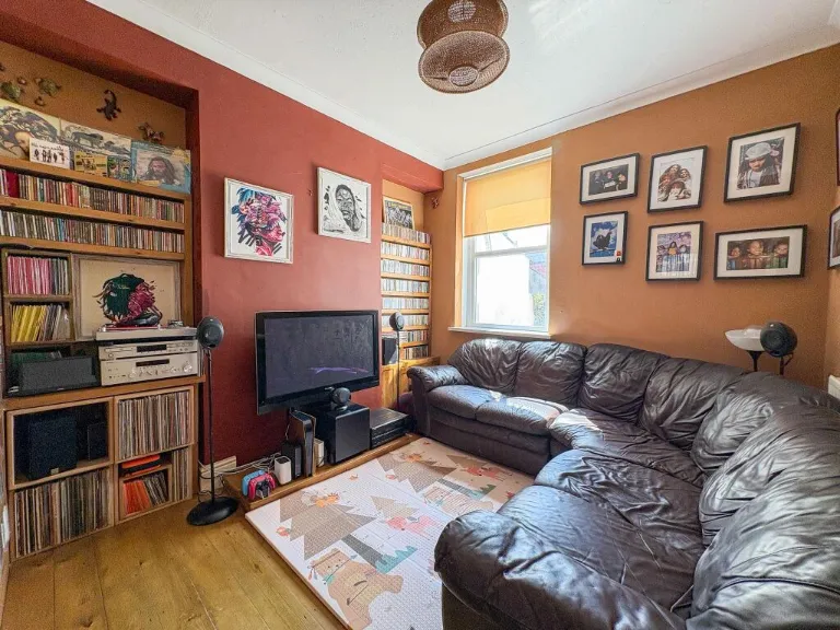 property Compatible Images}