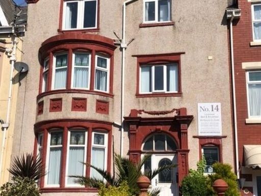 Similar property image