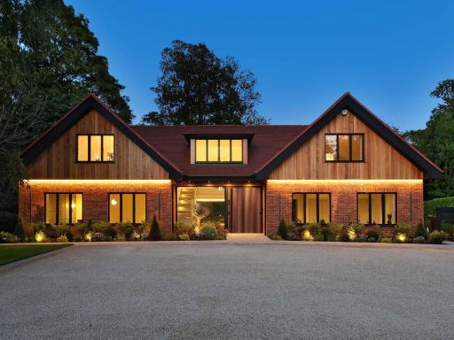 Similar property image