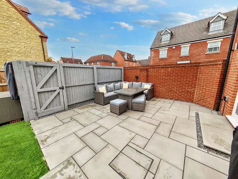 property Compatible Images}