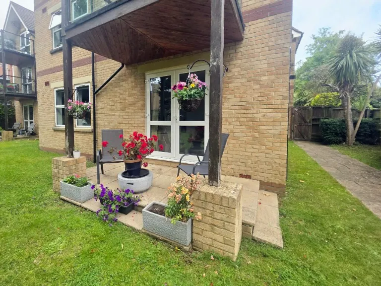 property Compatible Images}