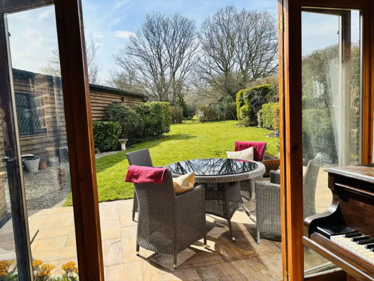 property Compatible Images}