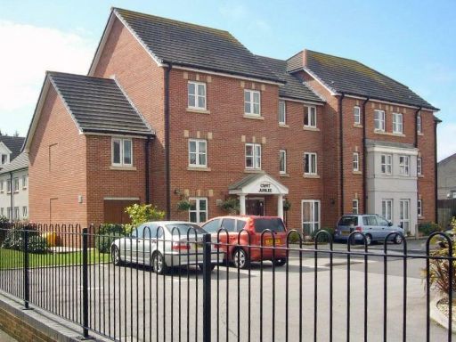 Similar property image