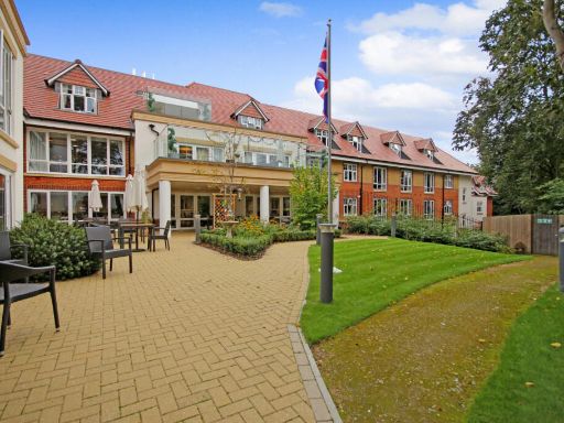 Similar property image