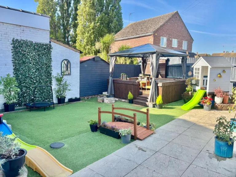 property Compatible Images}