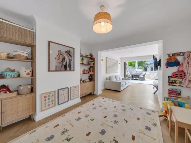 property Compatible Images}