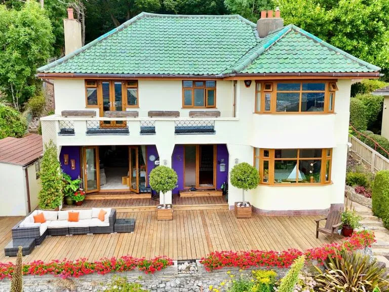 property Compatible Images}