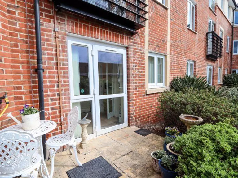 property Compatible Images}