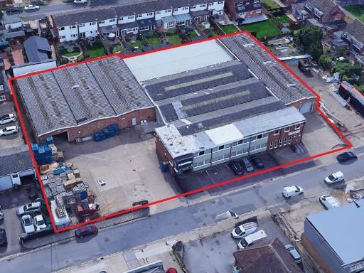 Similar property image