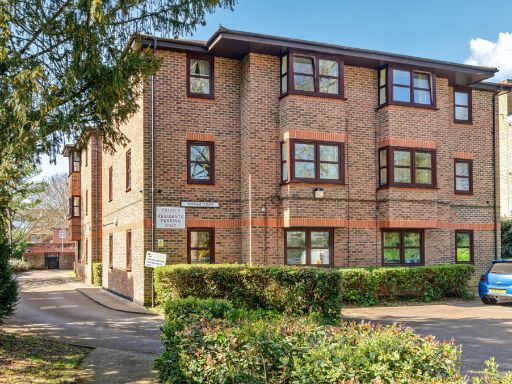 Similar property image