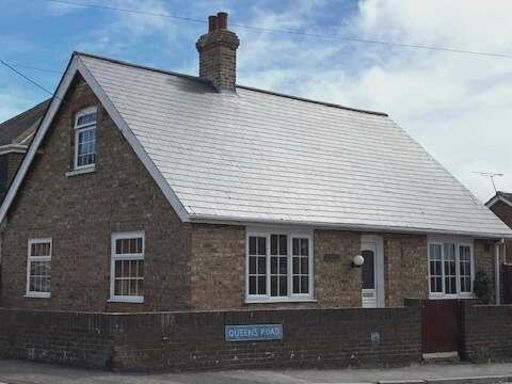 Similar property image