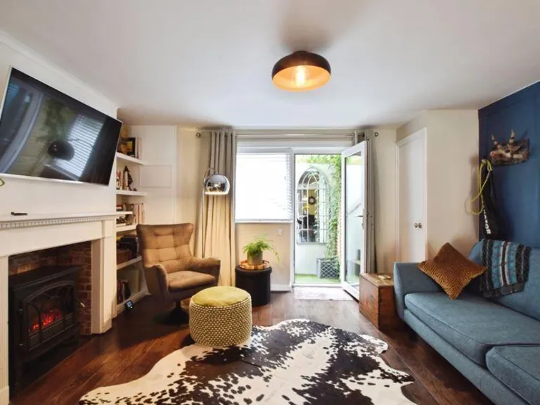 property Compatible Images}