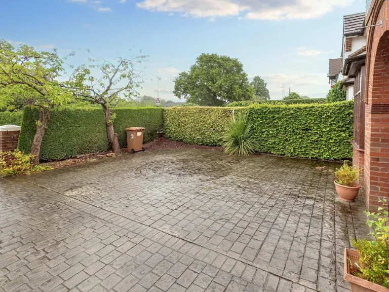 property Compatible Images}