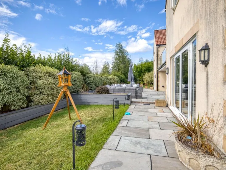 property Compatible Images}