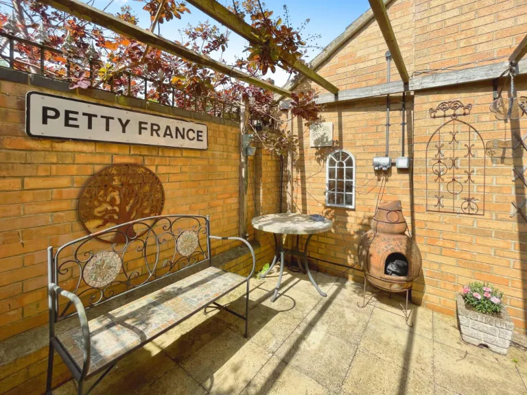 property Compatible Images}