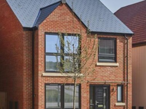 Similar property image
