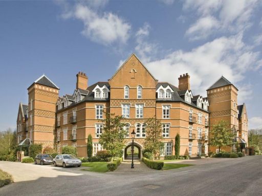 Similar property image