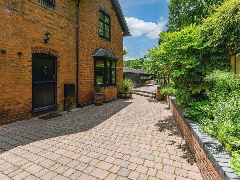 property Compatible Images}