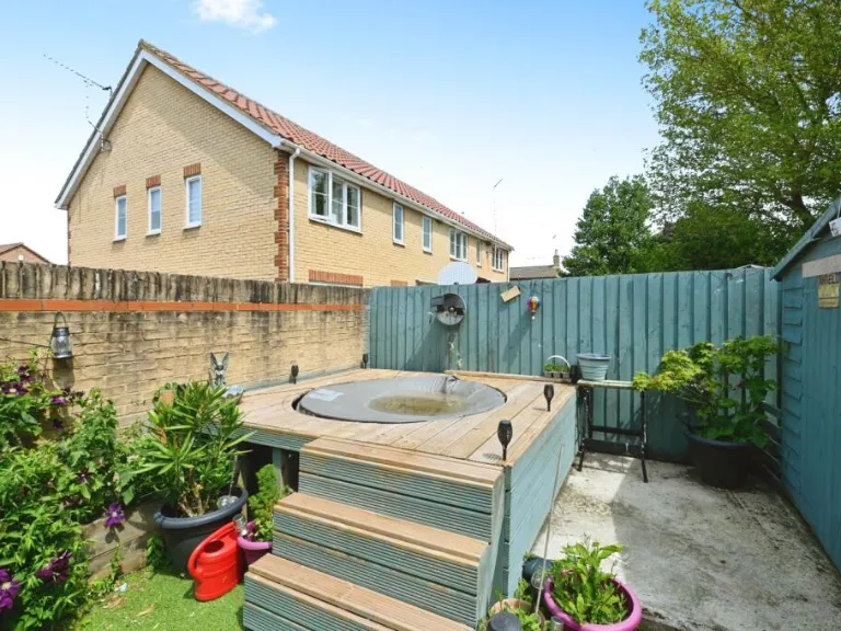 property Compatible Images}