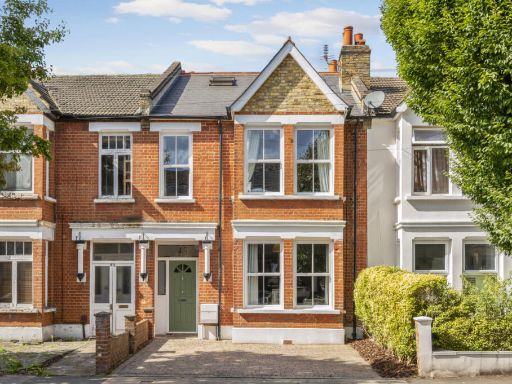 Similar property image