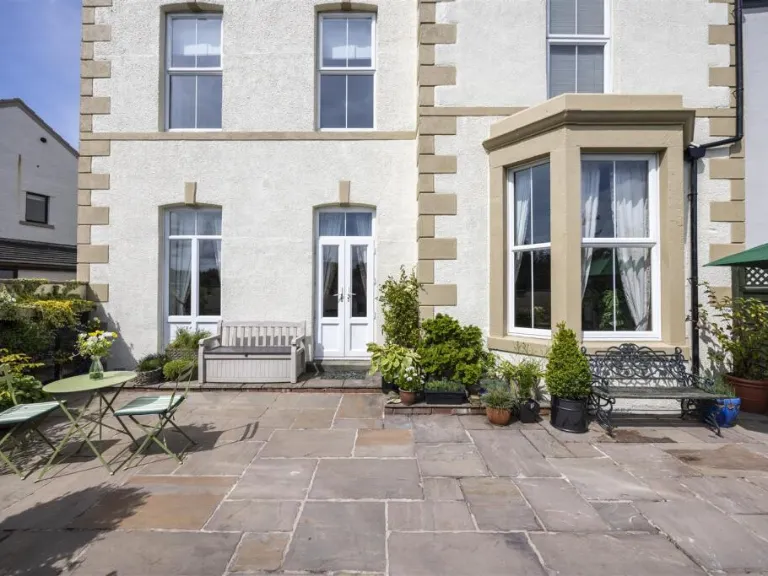 property Compatible Images}