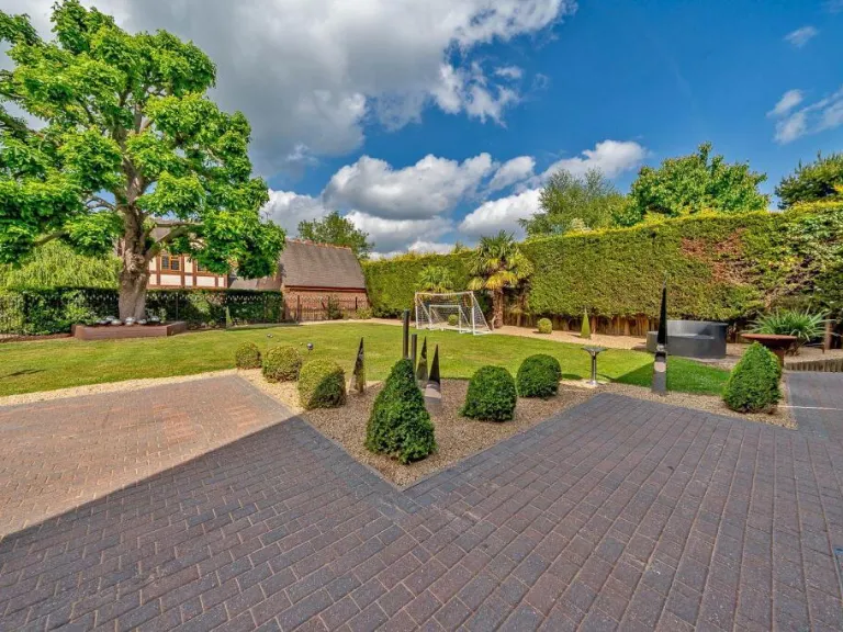 property Compatible Images}