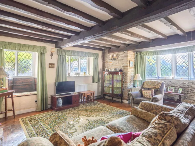 property Compatible Images}