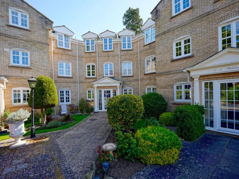 property Compatible Images}