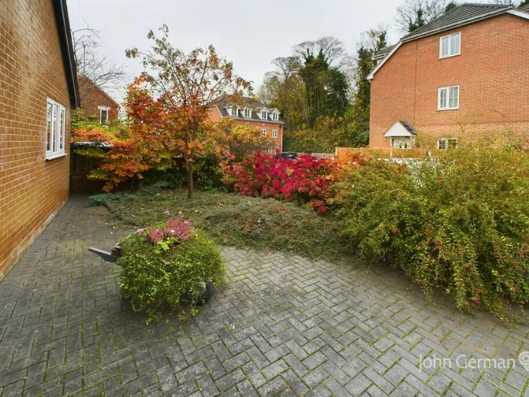 property Compatible Images}