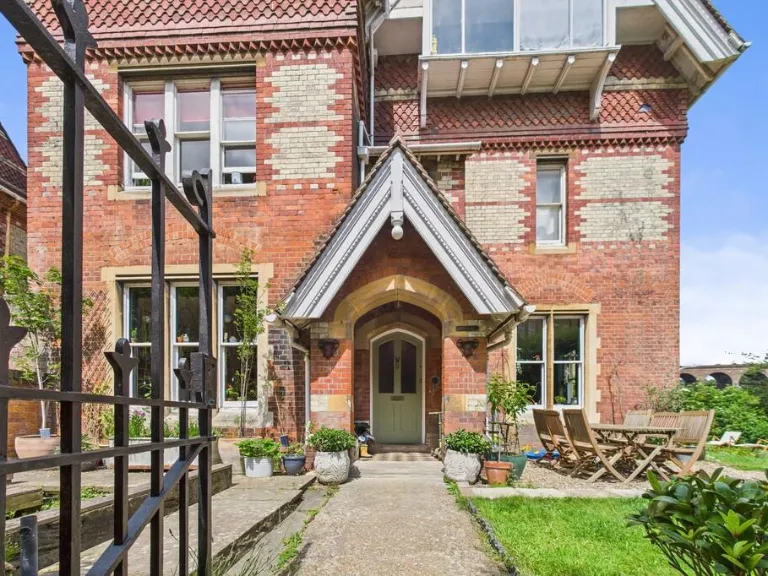 property Compatible Images}