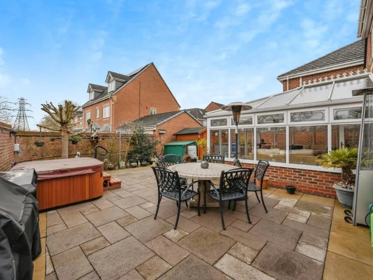 property Compatible Images}